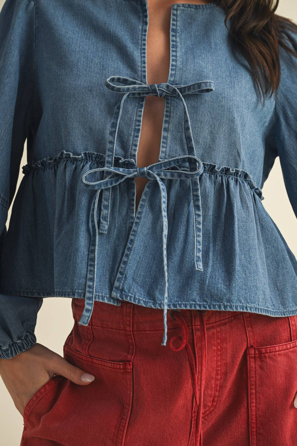 RUFFLE HEM TIE CLOSURE DENIM TOP