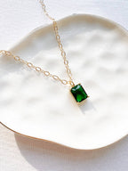 Èire Emerald Green Pendant Necklace Gold Filled