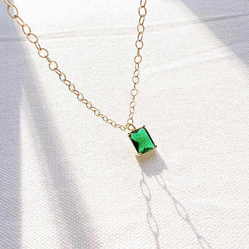 Èire Emerald Green Pendant Necklace Gold Filled