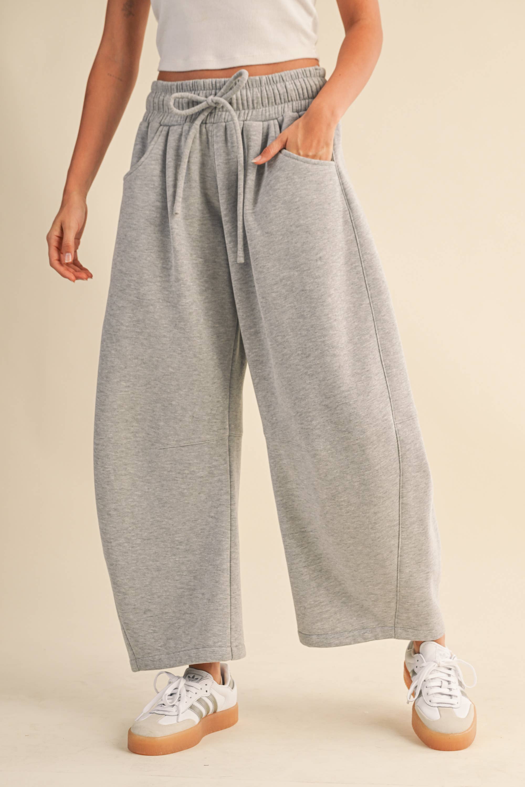 BARREL SWEATPANTS WITH SIDE POCKETS