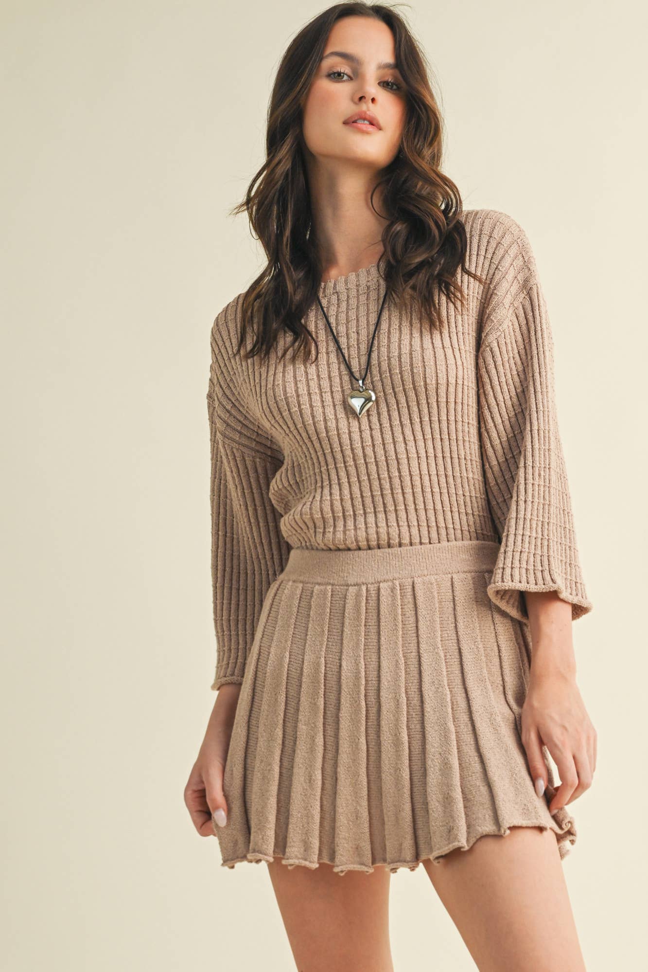 OVERSIZED SWEATER TOP