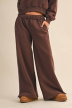Core Cozy Fleece Wide Leg Sweatpants