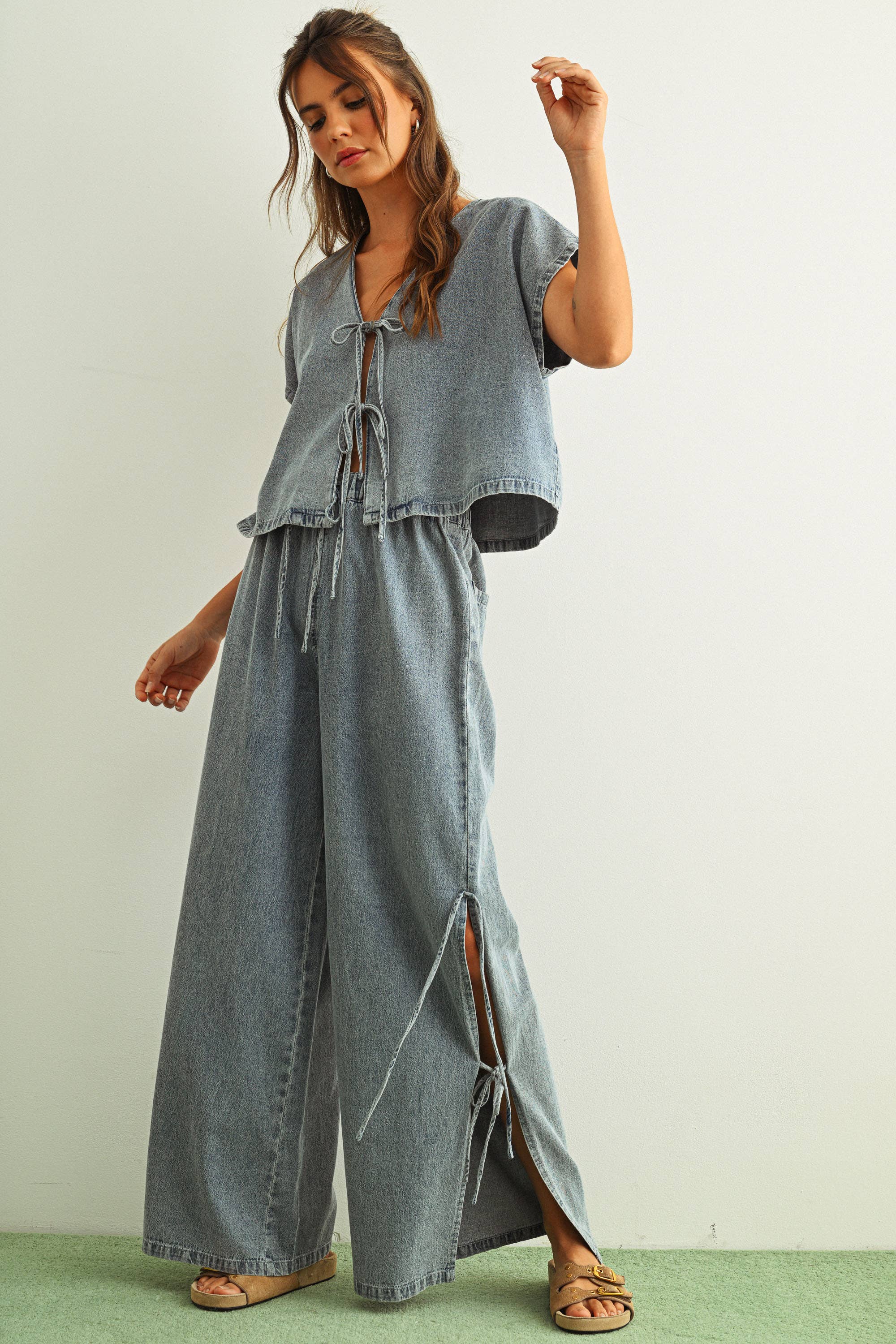 DENIM TIED ON THE SIDE SET