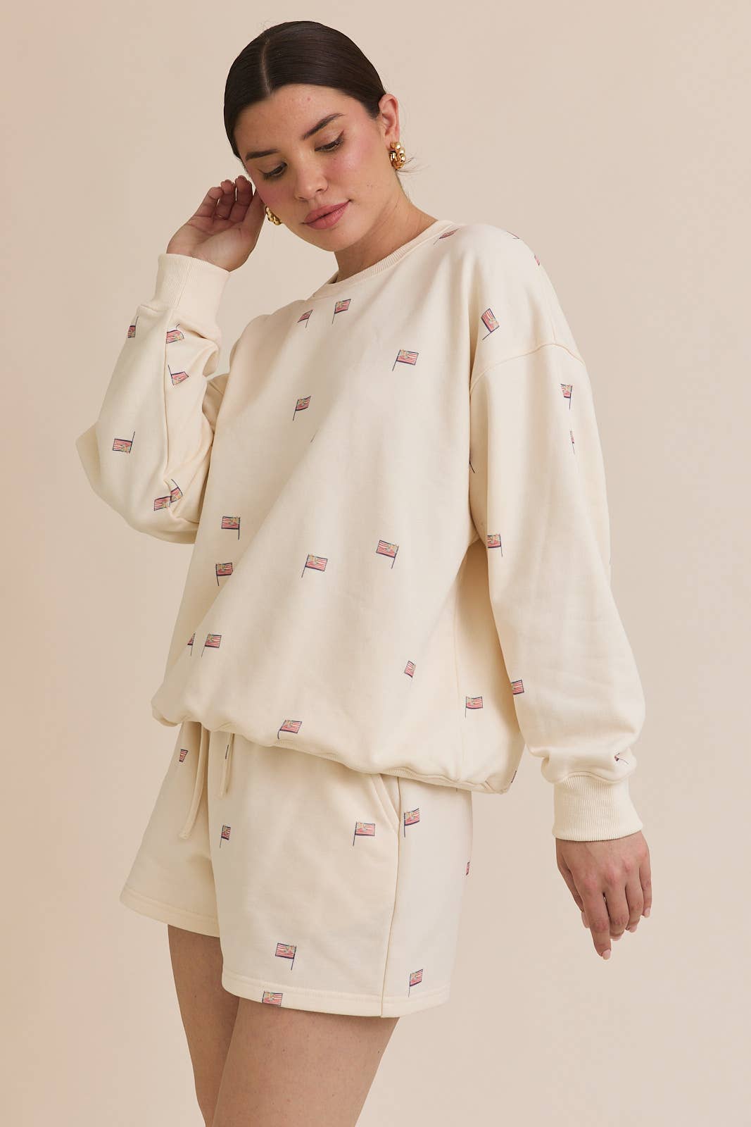 'USA FLAG' GRAPHIC SWEATSHIRT & SWEATSHORTS