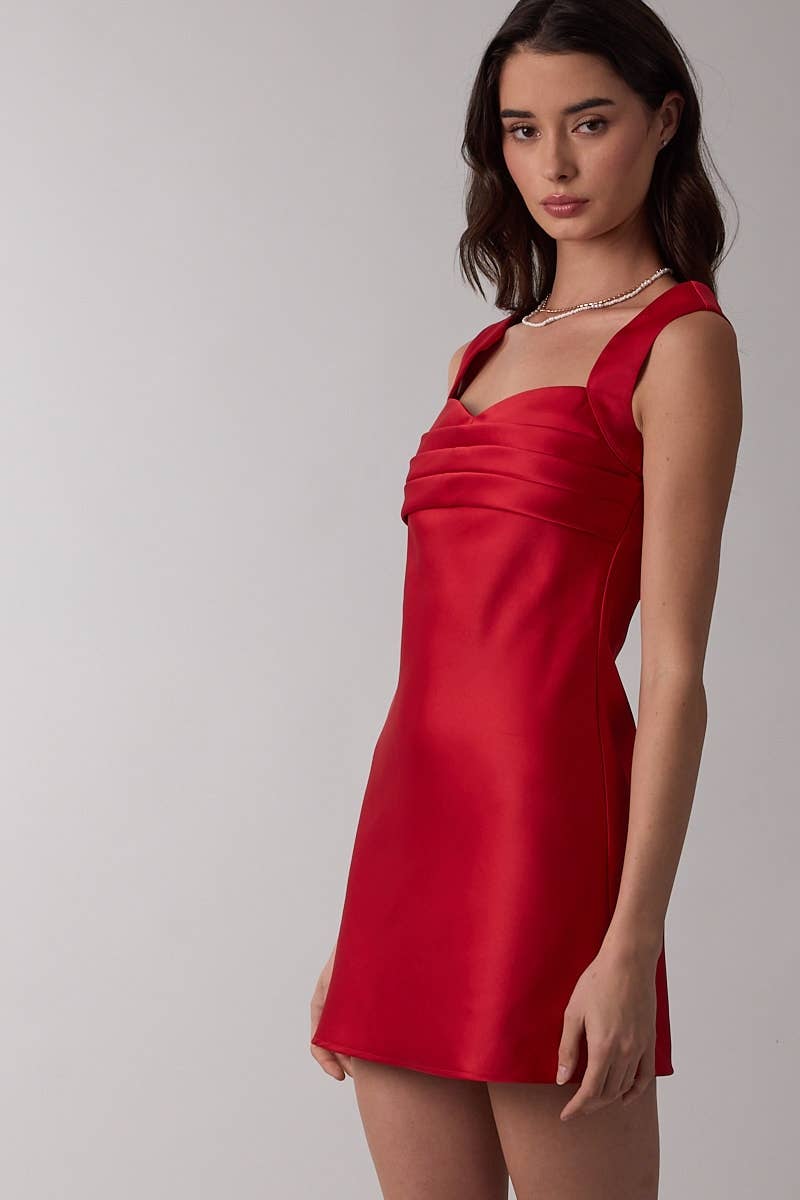 SATIN FOLD DETAIL SWEETHEART HOLIDAY MINI DRESS