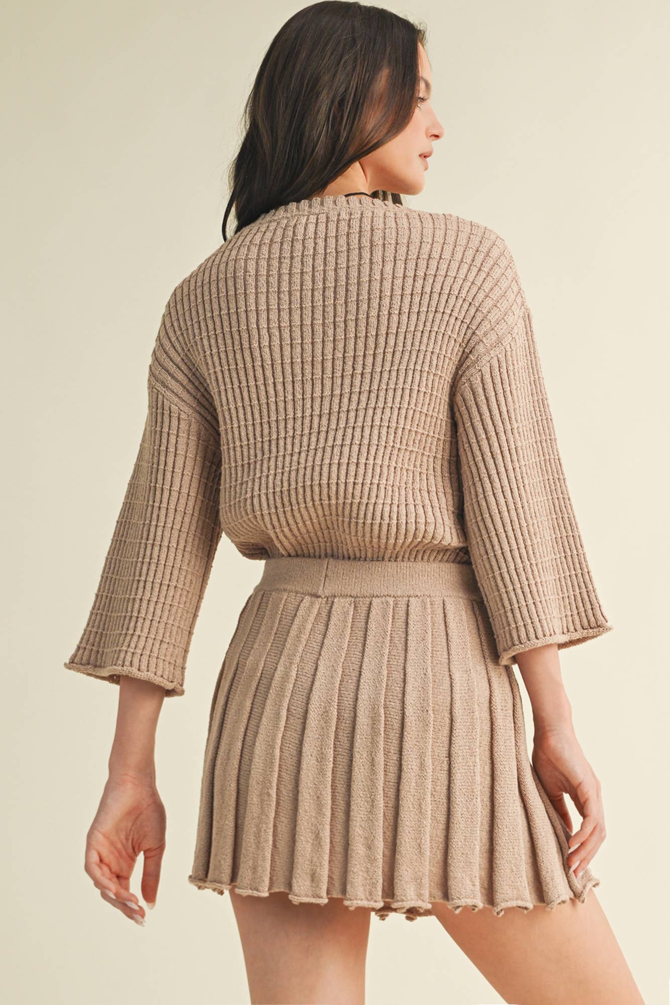 OVERSIZED SWEATER TOP