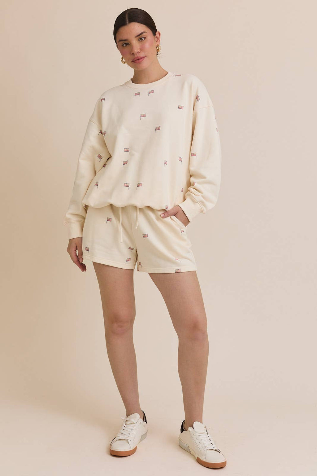 'USA FLAG' GRAPHIC SWEATSHIRT & SWEATSHORTS